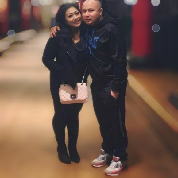 Meet your Posher, Cathy - Picture 1 of 1